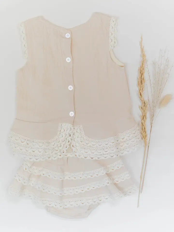 Addison Ruffle Outfit